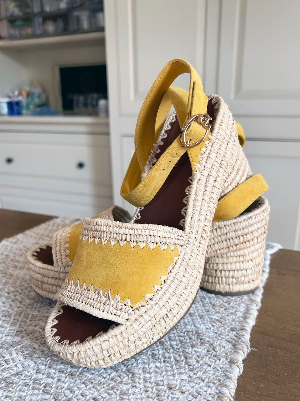 Tory Burch Arianne Platform Sandal in Yellow Size 8 - Worn Once - MSRP $328 - Picture 2 of 13